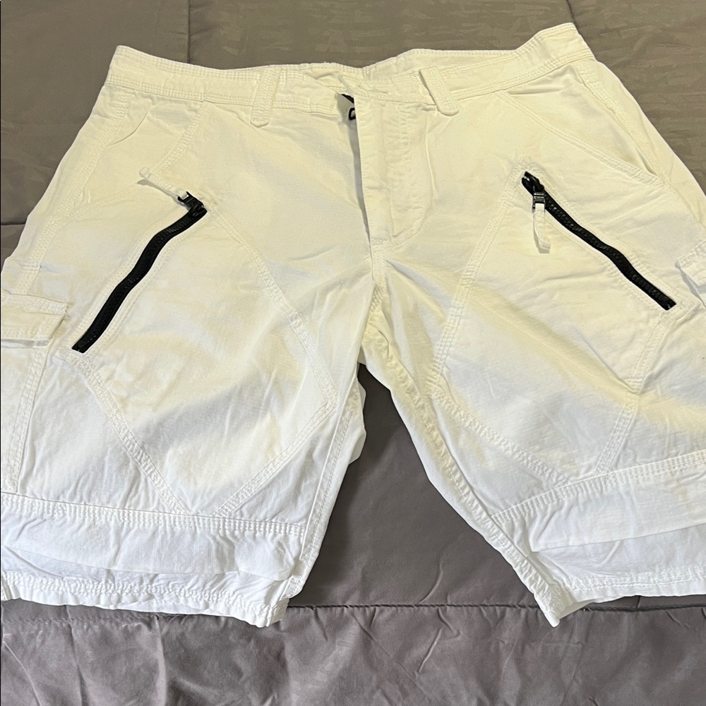 American Exchange Men's White Cargo Shorts